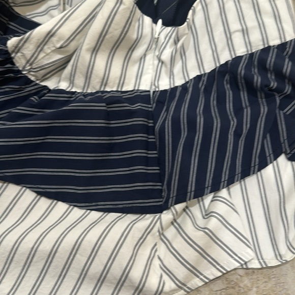 NWT JOIE MARJIE TOP  in Dark Navy Porcelain Small - Picture 11 of 14